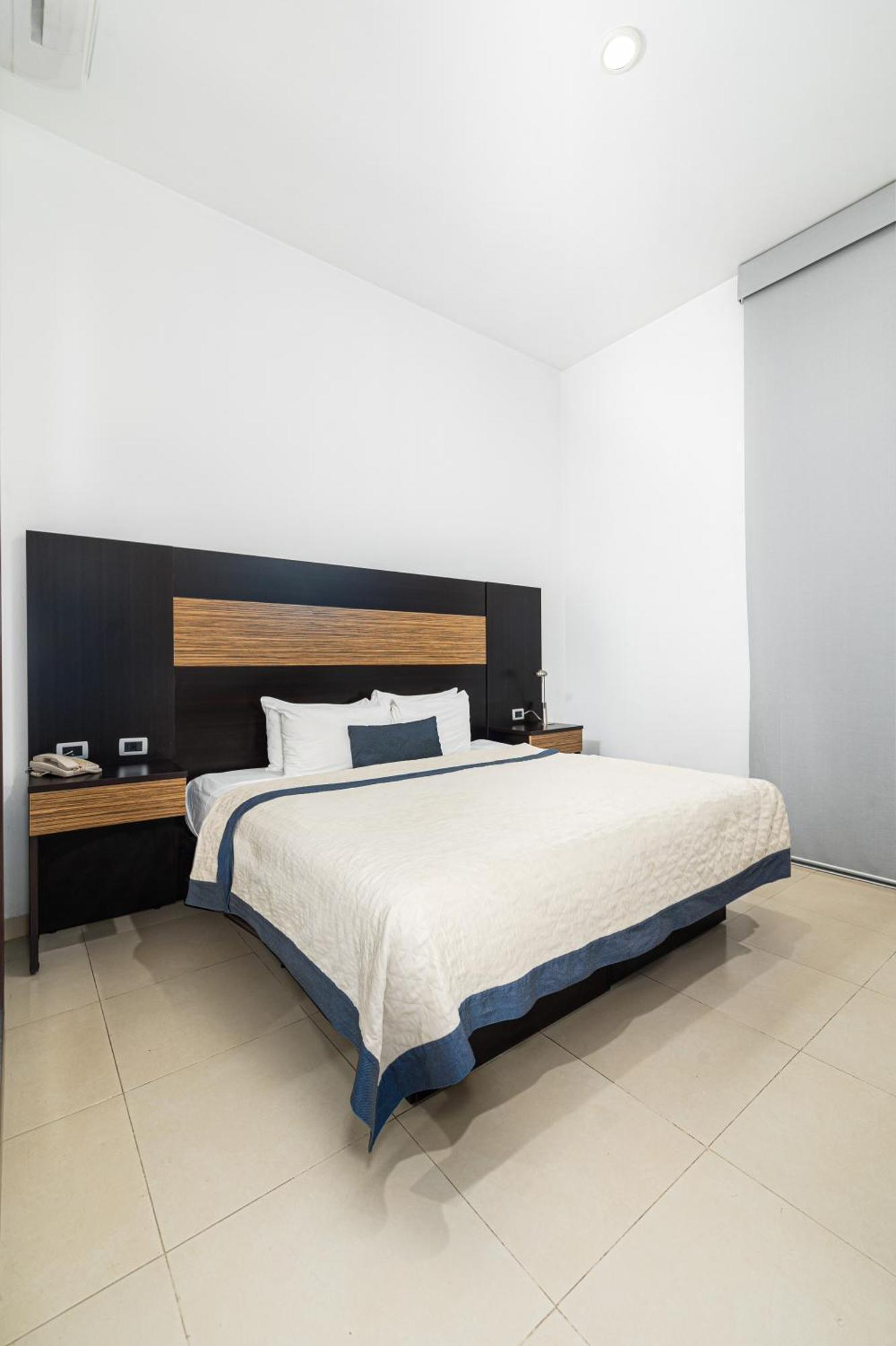 Hotel Mexico Plaza Silao Aeropuerto Extérieur photo