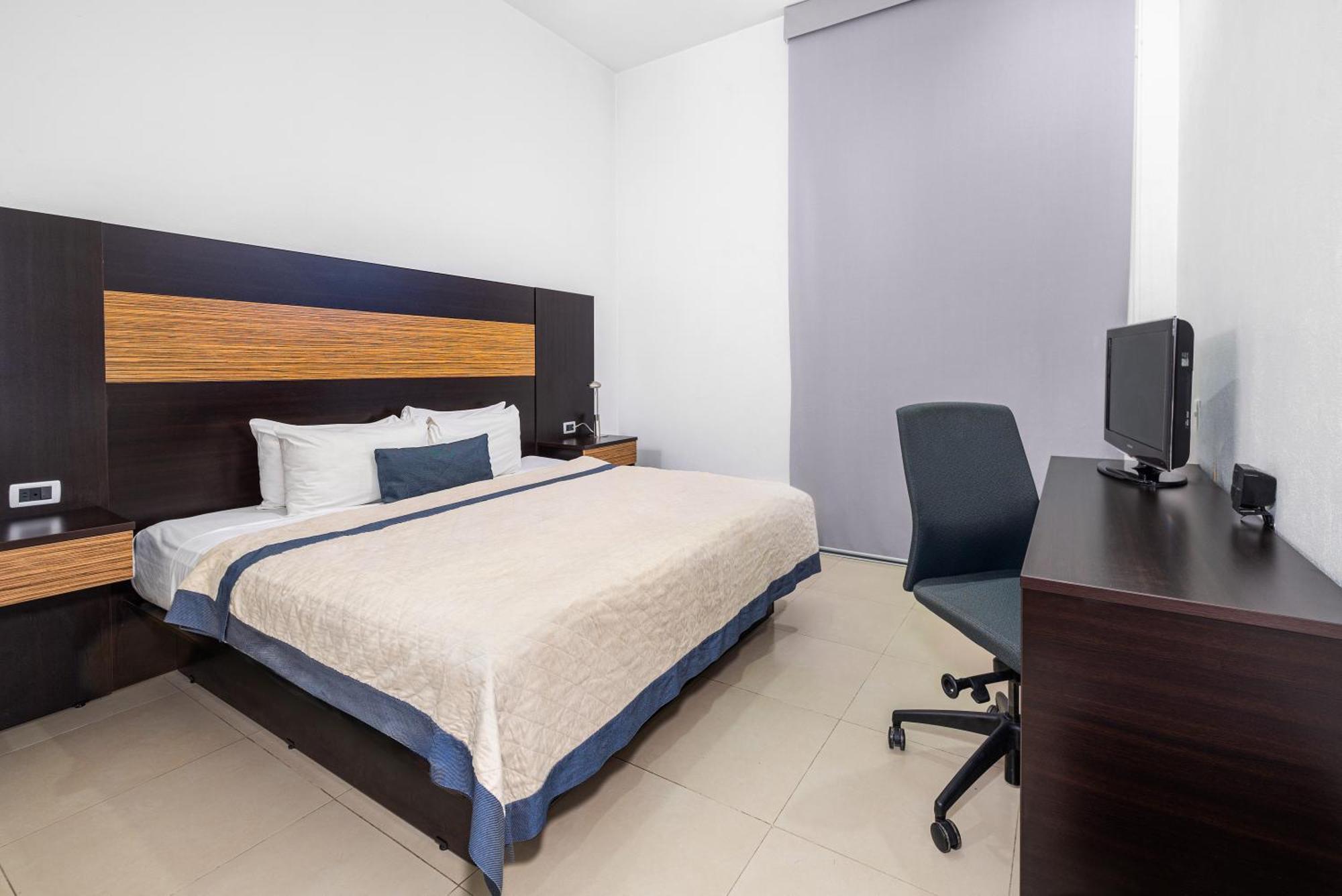 Hotel Mexico Plaza Silao Aeropuerto Extérieur photo